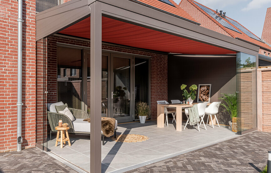 Met deze tips maak je je overkapping klaar voor de zomer a0e2b137