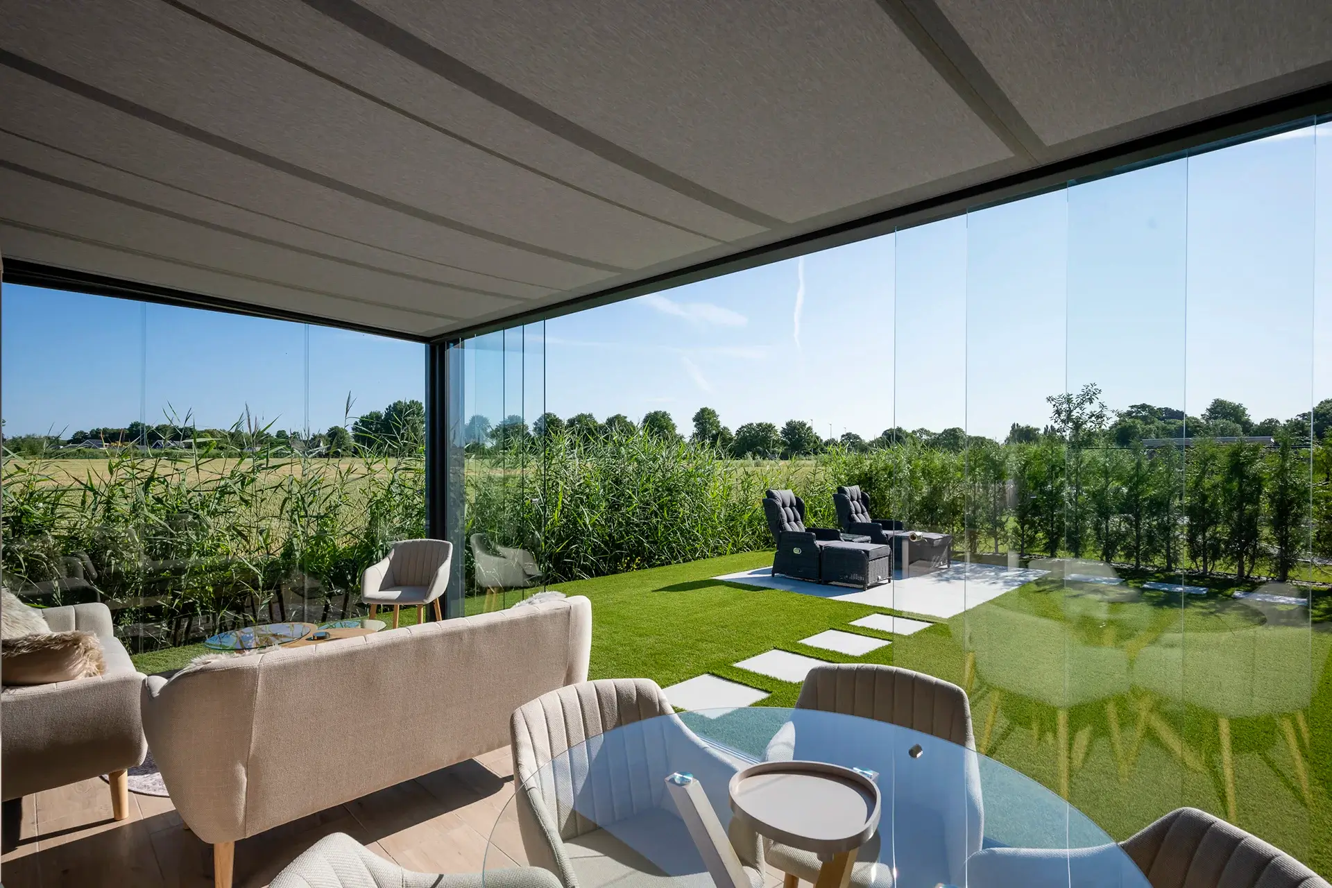 Verasol cube kerk avezaath header